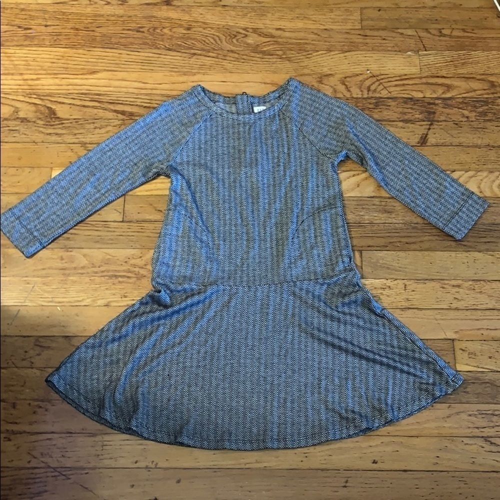 Size 10 Gap Kids Grey chevron print dress